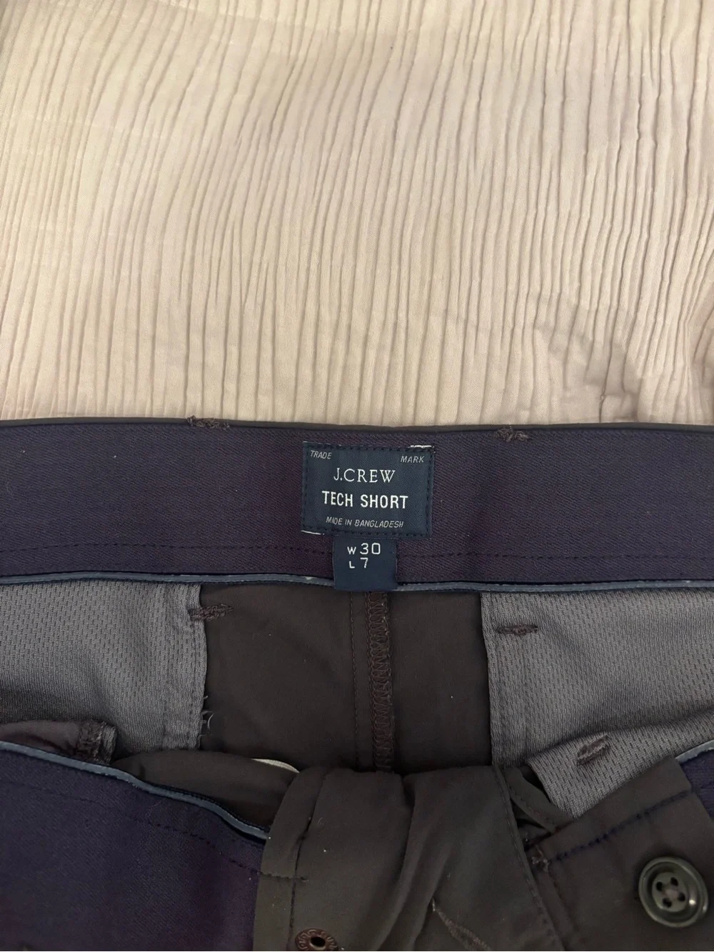 J.Crew Tech Shorts Men’s 30 Charcoal Gray 7” Performance Stretch